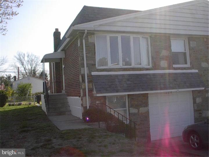 618 Sherrie Road Philadelphia, PA 19115 - Photo 2 of 9 Exterior Front
