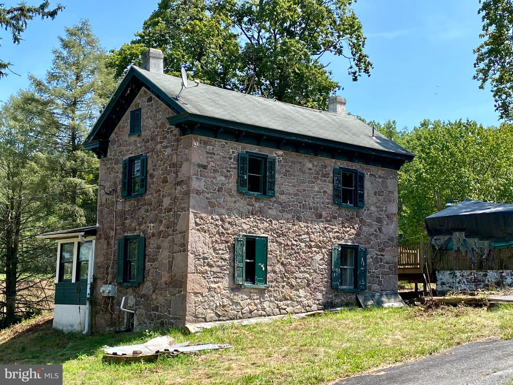 1868 Shenkel Road Pottstown, PA 19465 - Photo 3 of 30 Gallery Image 3