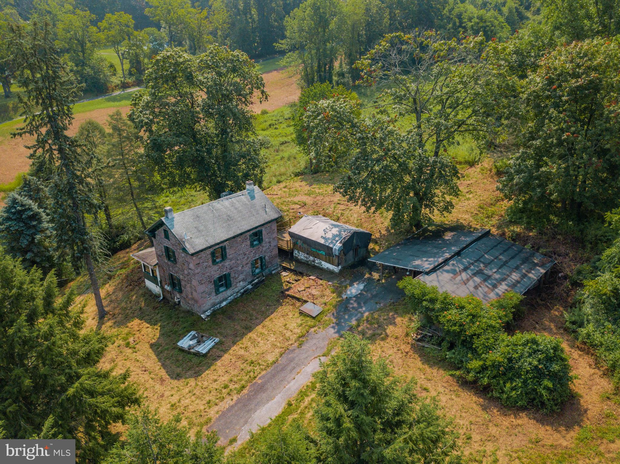 1868 Shenkel Road Pottstown, PA 19465 - Photo 4 of 30 Gallery Image 4