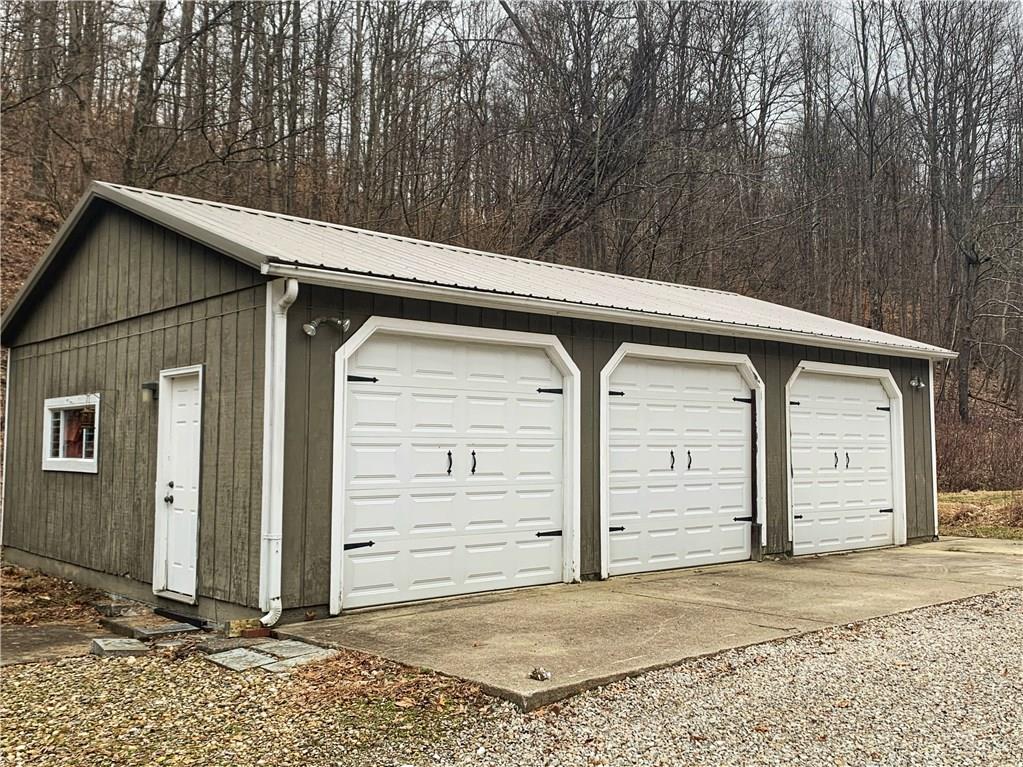 2000 Hoover Road Nashville, IN 47448 - Photo 3 of 29