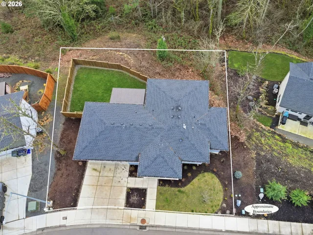 $650,000 | 2135 37th Place, Springfield, OR 97477