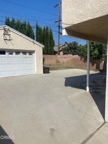 $4,700 | 3053 Honolulu Avenue, Glendale, CA 91214