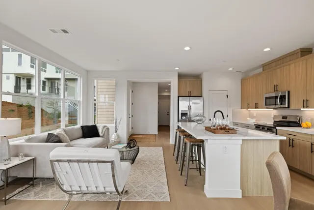 $2,050,000 | 823 Fassler, Unit 823, Pacifica, CA 94044