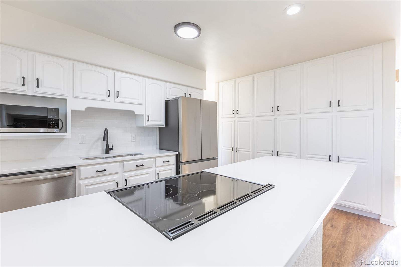 3159 South Sedalia Way Aurora, CO 80013 - Photo 9 of 49