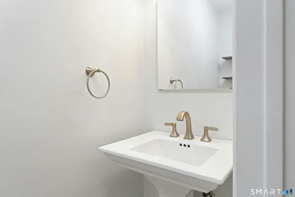 $775,000 | 19 Prospect Ridge, Unit 27, Ridgefield, CT 06877