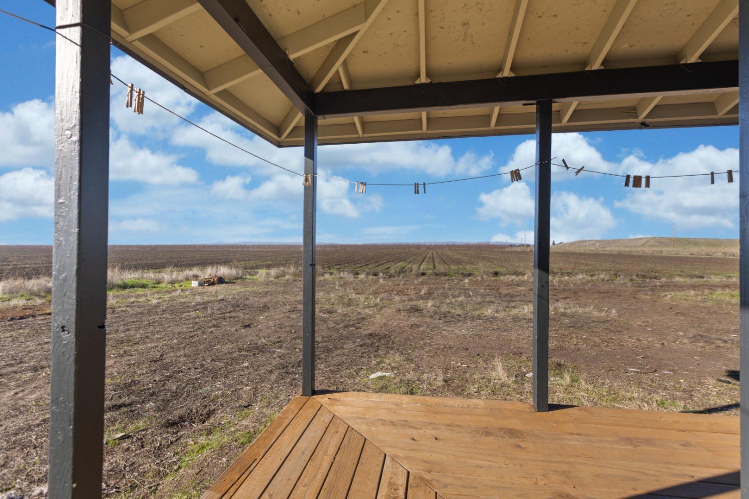 44643 County Road 29 Davis, CA 95618 - Photo 29 of 36 a view of a glass door