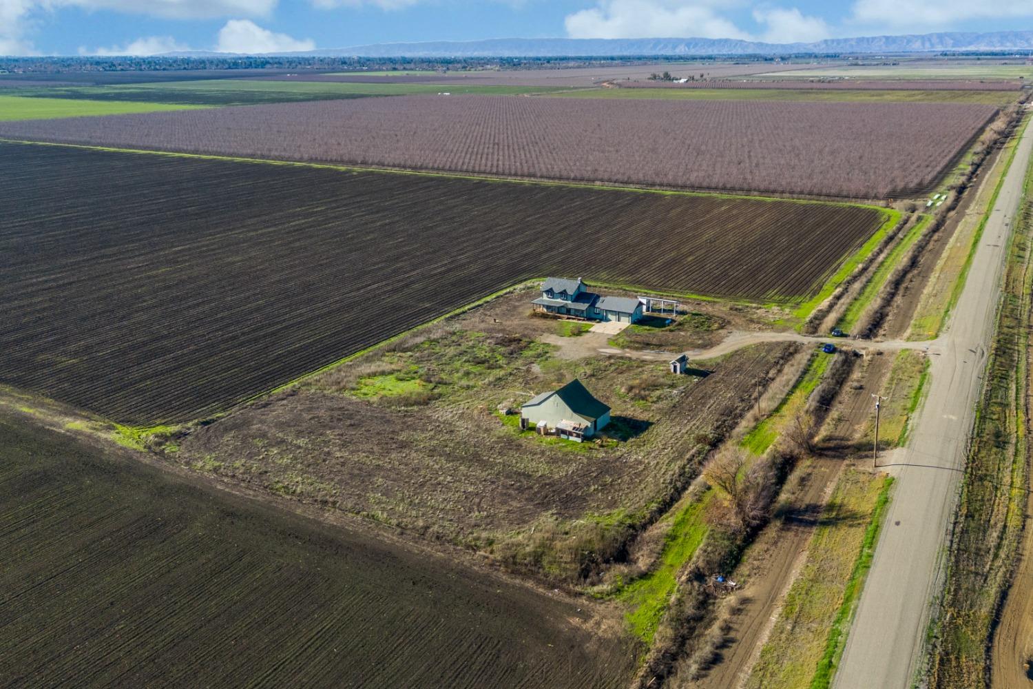44643 County Road 29 Davis, CA 95618 - Photo 31 of 36 a view of roof