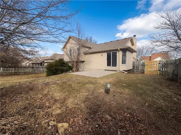 $325,000 | 14110 Lora Street, Smithville, MO 64089