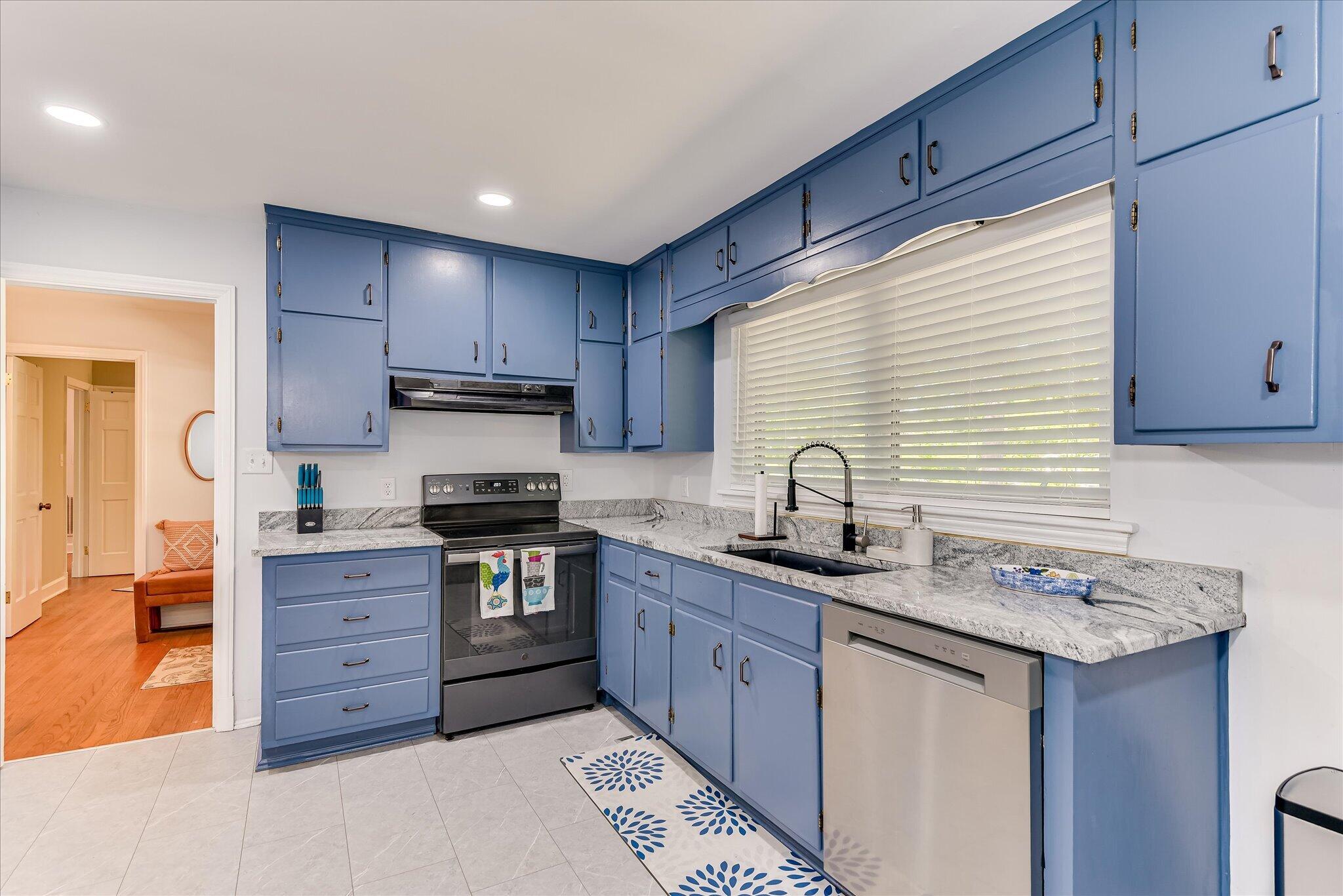 117 Gyles Road Southwest Aiken, SC 29803 - Photo 15 of 32 23-123