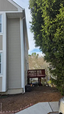 $4,600 | 29 Stone Creek Lane, Briarcliff Manor, NY 10510