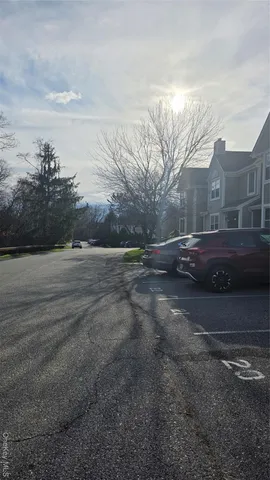 $4,600 | 29 Stone Creek Lane, Briarcliff Manor, NY 10510