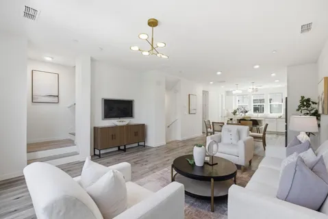 $1,599,000 | 541 San Marcos Terrace, Unit 2, Sunnyvale, CA 94085