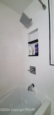 $1,750 | 3361 Woodland Drive, Tobyhanna, PA 18466