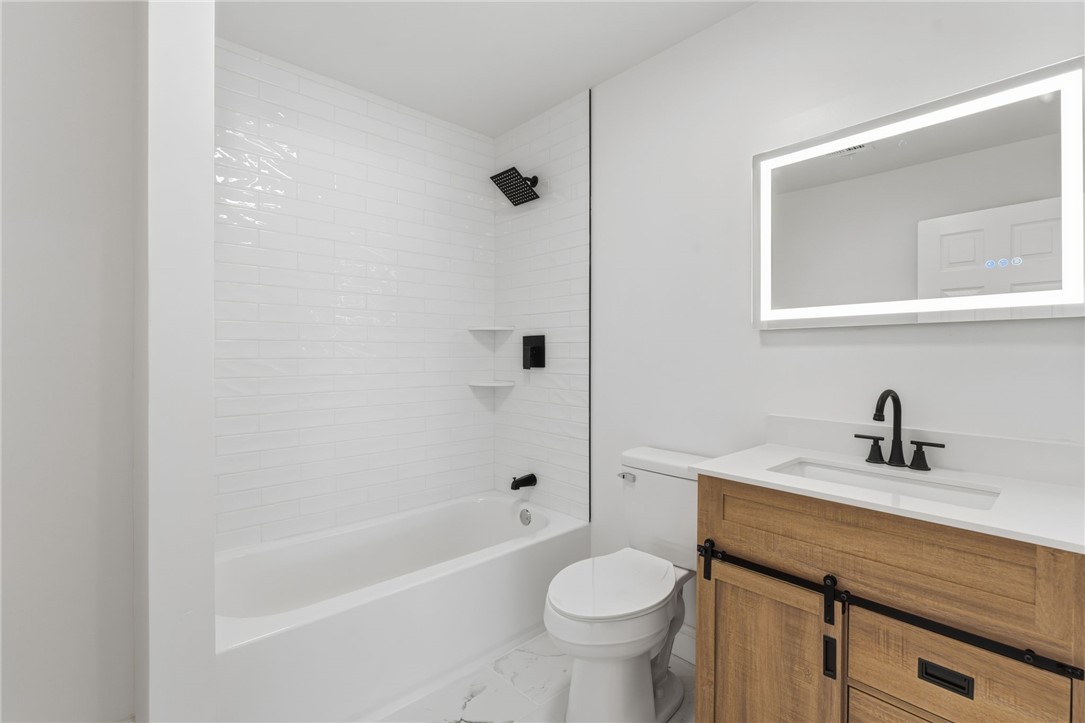 70 Seamans Street Woonsocket, RI 02895 - Photo 37 of 46