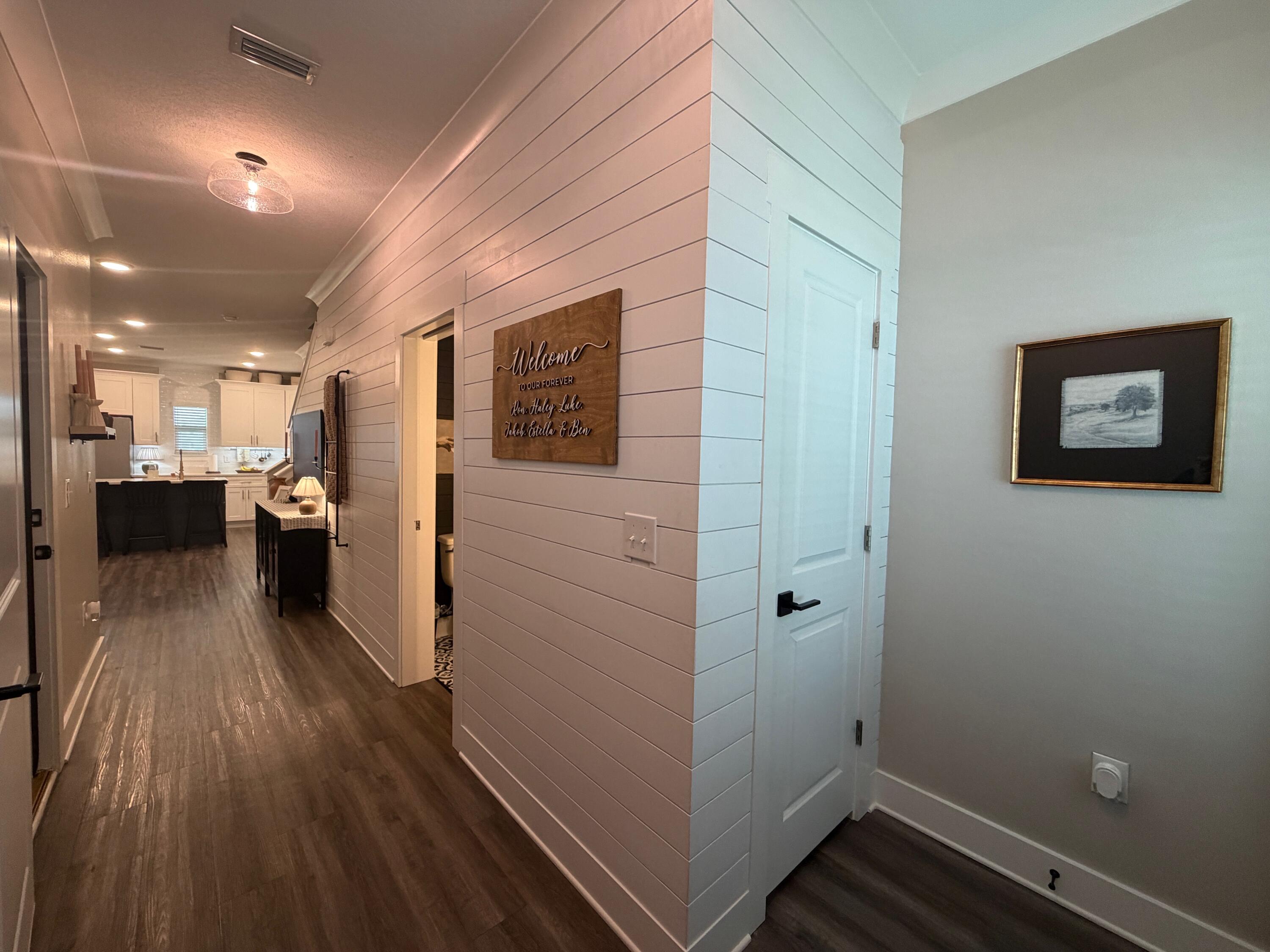 295 North Sand Palm Road Freeport, FL 32439 - Photo 12 of 45 verandas - 003
