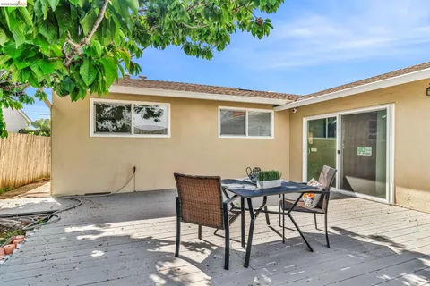 $1,080,000 | 1631 Via Ventana, San Lorenzo, CA 94580