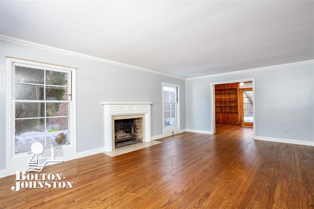 1265 Audubon Road Grosse Pointe, MI 48230 - Photo 5 of 44 Spacious Living Room