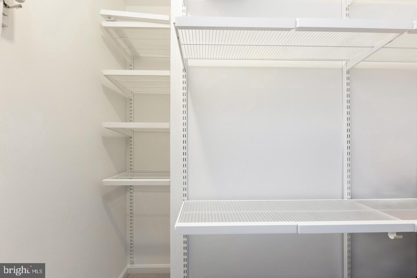 1902 North Rhodes Street, Unit 66 Arlington, VA 22201 - Photo 18 of 28 a close up of a shower