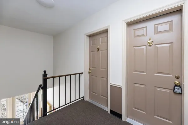 $1,850 | 1902 North Rhodes Street, Unit 66, Arlington, VA 22201