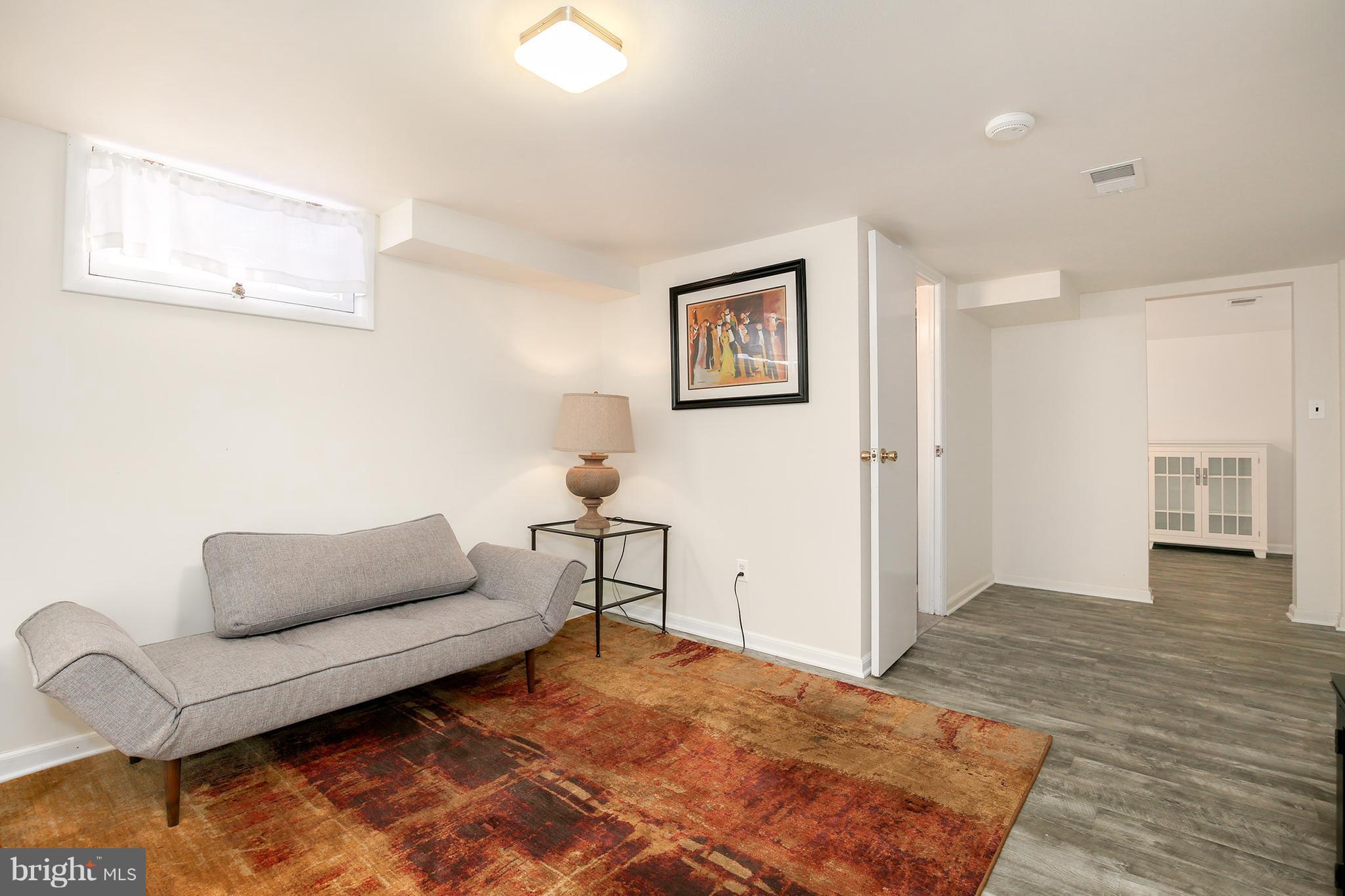 8300 Grove Street Silver Spring, MD 20910 - Photo 15 of 21 Family Room