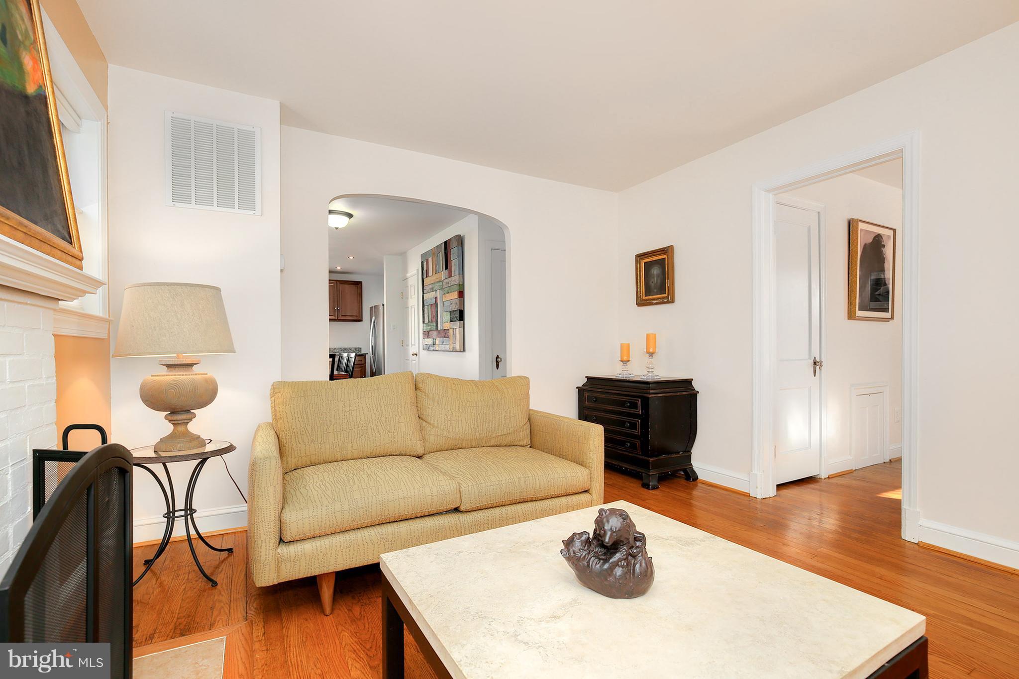 8300 Grove Street Silver Spring, MD 20910 - Photo 6 of 21 Living Room