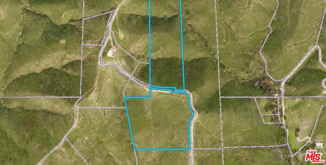 0 Ramera Motorway Malibu, CA 90265 - Photo 15 of 21 a bathroom with a shower