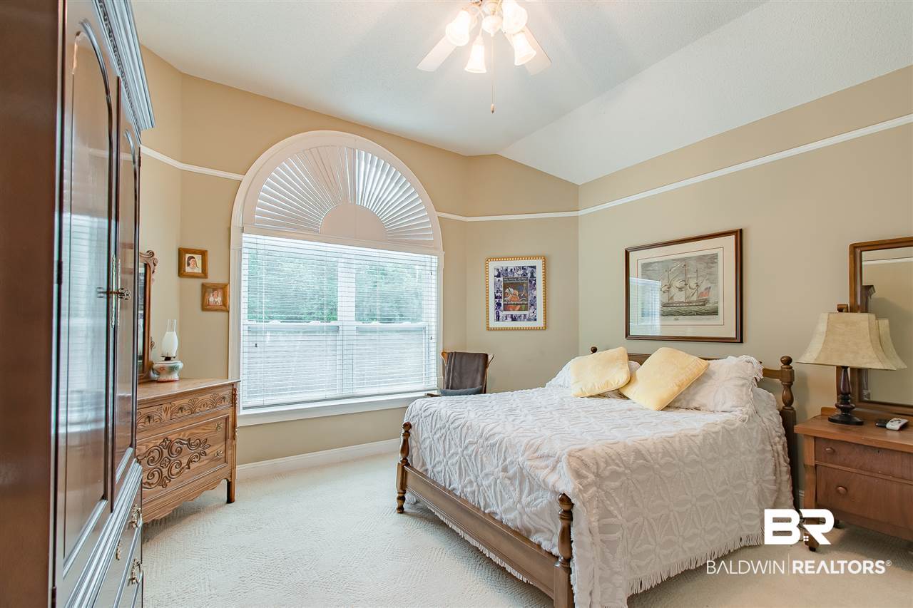 16487 Honey Road Summerdale, AL 36580 - Photo 37 of 50 Guest Room