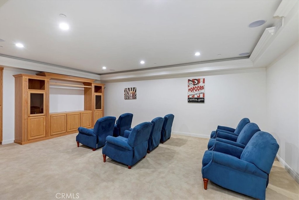 39650 Patagonia Court Temecula, CA 92591 - Photo 18 of 55 a living room with furniture