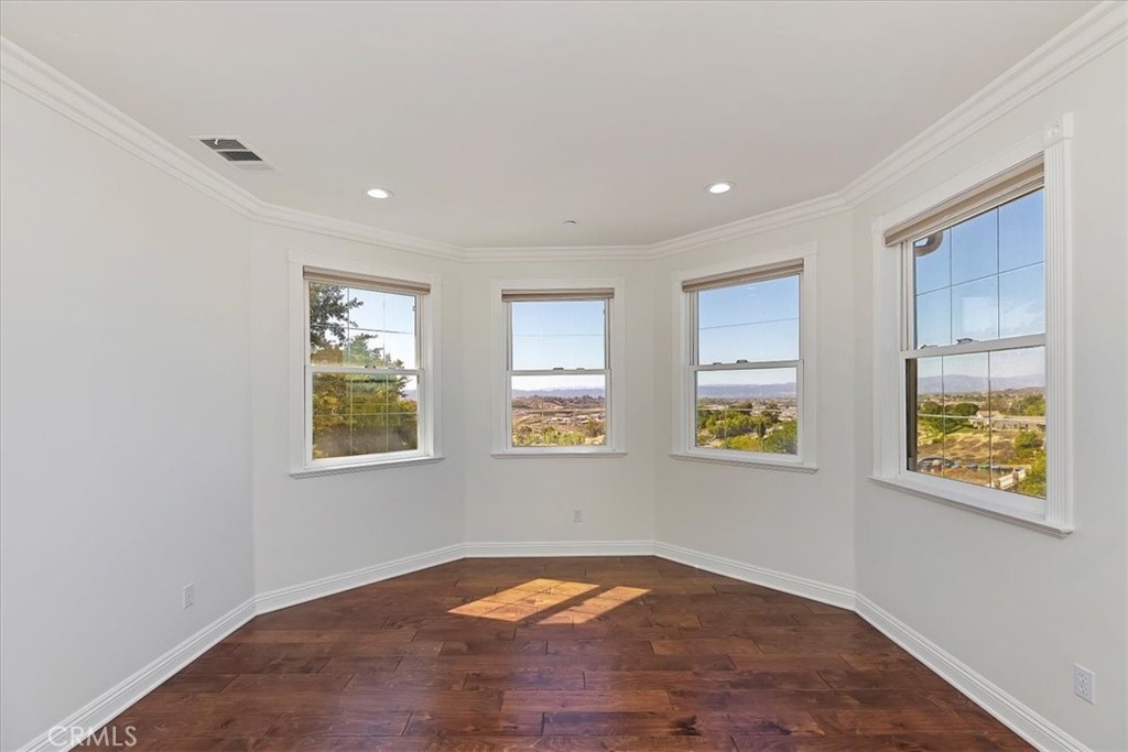 39650 Patagonia Court Temecula, CA 92591 - Photo 21 of 55 a view of an empty room with a window