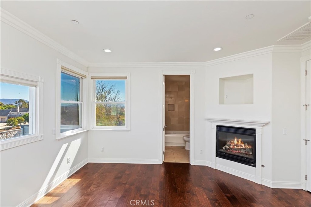 39650 Patagonia Court Temecula, CA 92591 - Photo 23 of 55 a view of an empty room with window and fire place