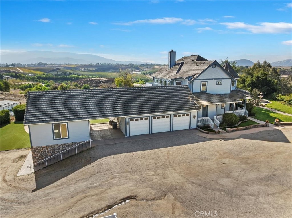 39650 Patagonia Court Temecula, CA 92591 - Photo 51 of 55 a view of a terrace with sitting area
