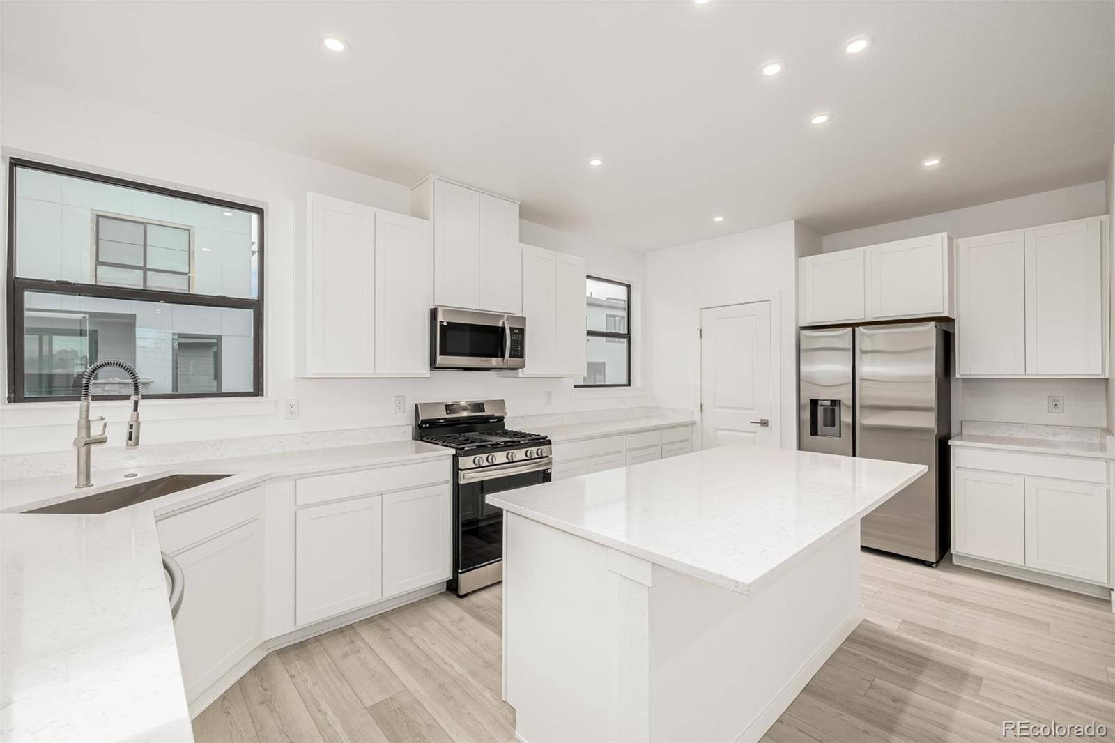 2076 South Holly Street, Unit 1 Denver, CO 80222 - Photo 12 of 44