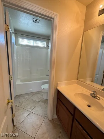 $2,100 | 1601 Spotted Wolf Avenue, Las Vegas, NV 89123