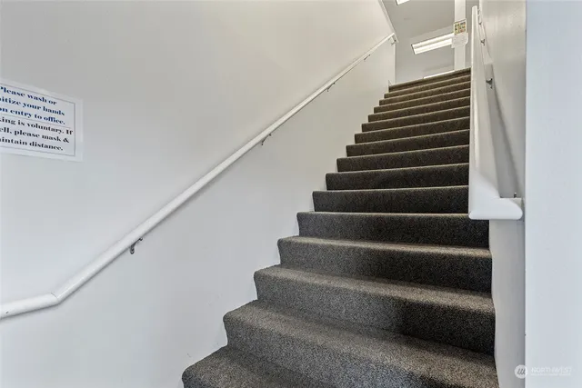 $3,586 | 9 Front Street Northwest, Coupeville, WA 98239