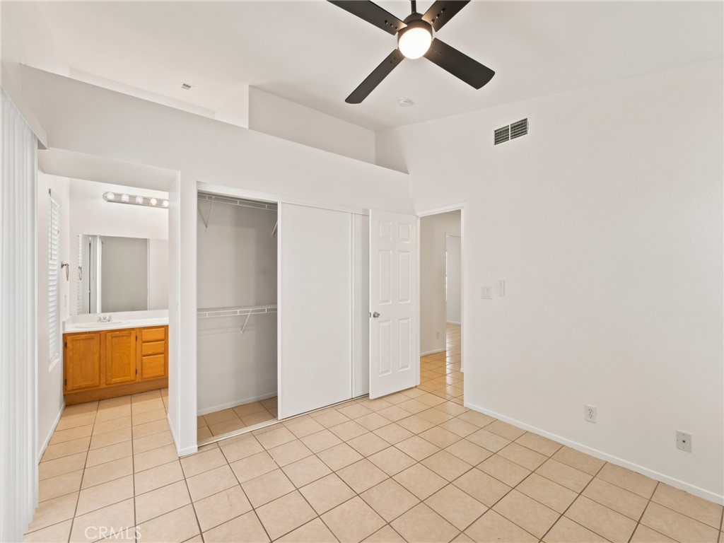37024 Boxleaf Road Palmdale, CA 93550 - Photo 15 of 34