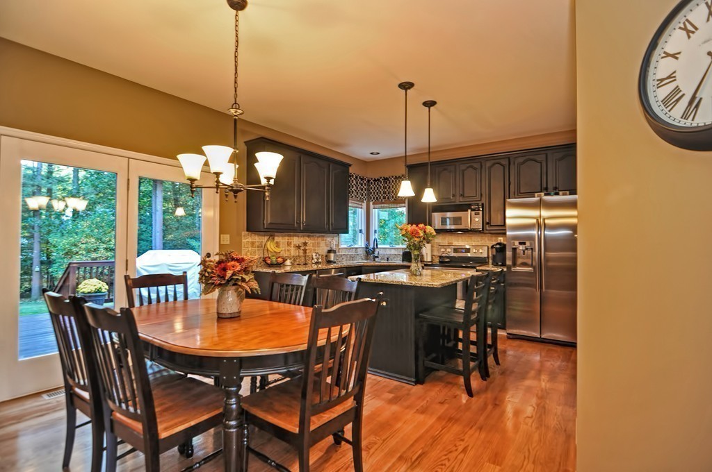 8 Franklin Springs Road Franklin, MA 02038 - Photo 4 of 30 Gallery Image 4