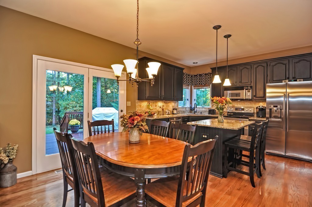8 Franklin Springs Road Franklin, MA 02038 - Photo 6 of 30 Gallery Image 6
