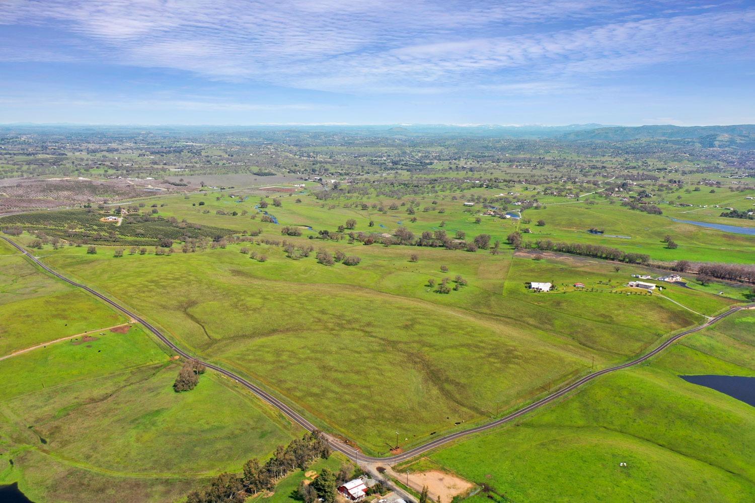 11750 North Wimer Road Linden, CA 95236 - Photo 39 of 69 a view of an ocean view