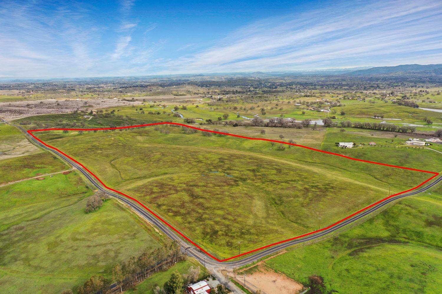 11750 North Wimer Road Linden, CA 95236 - Photo 51 of 69 a view of an ocean