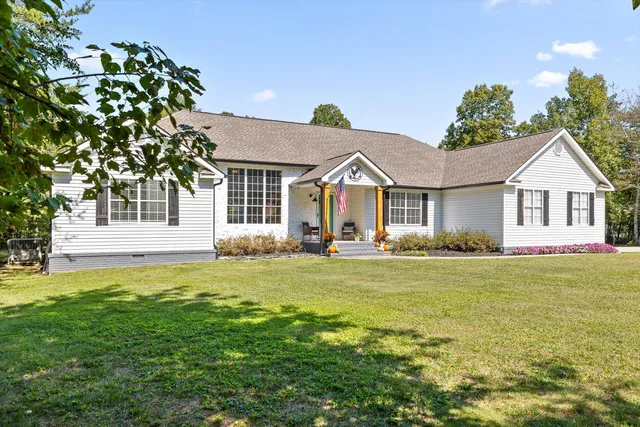 $609,900 | 1218 Montlake Road, Soddy Daisy, TN 37379