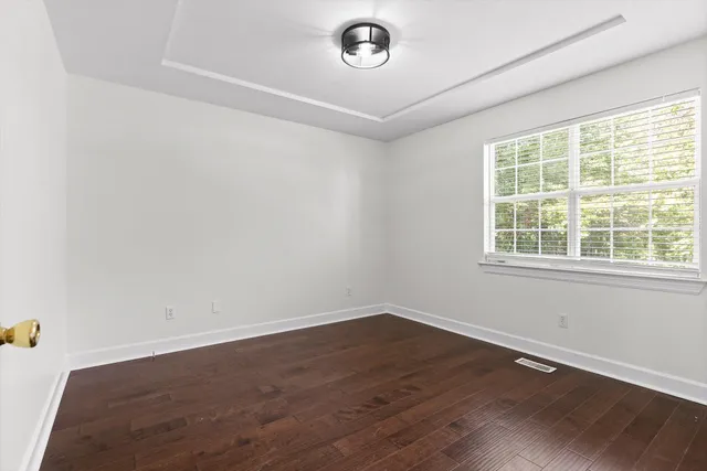 $609,900 | 1218 Montlake Road, Soddy Daisy, TN 37379