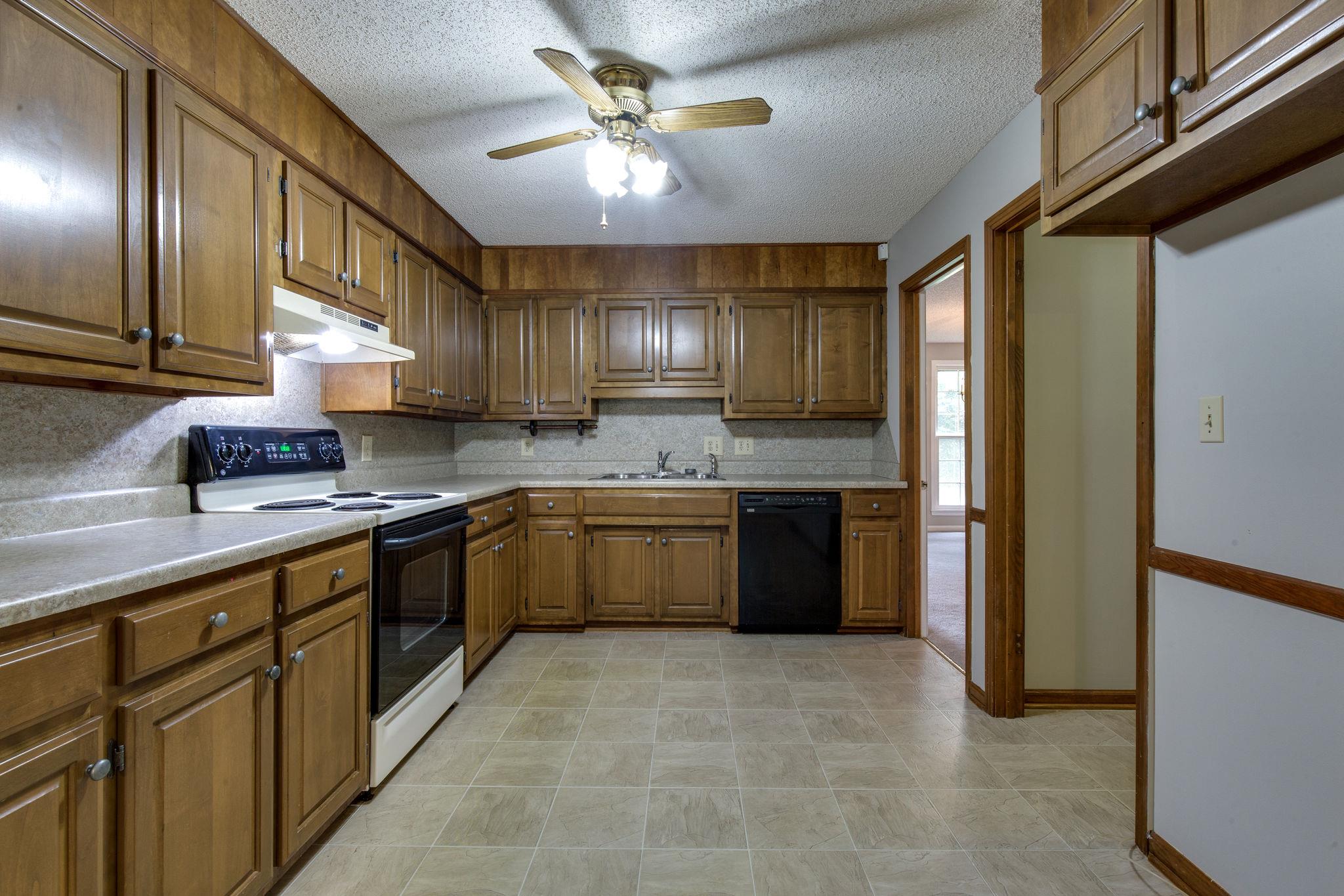 1814 Indian Hills Road Lebanon, TN 37087 - Photo 9 of 20 Gallery Image 9