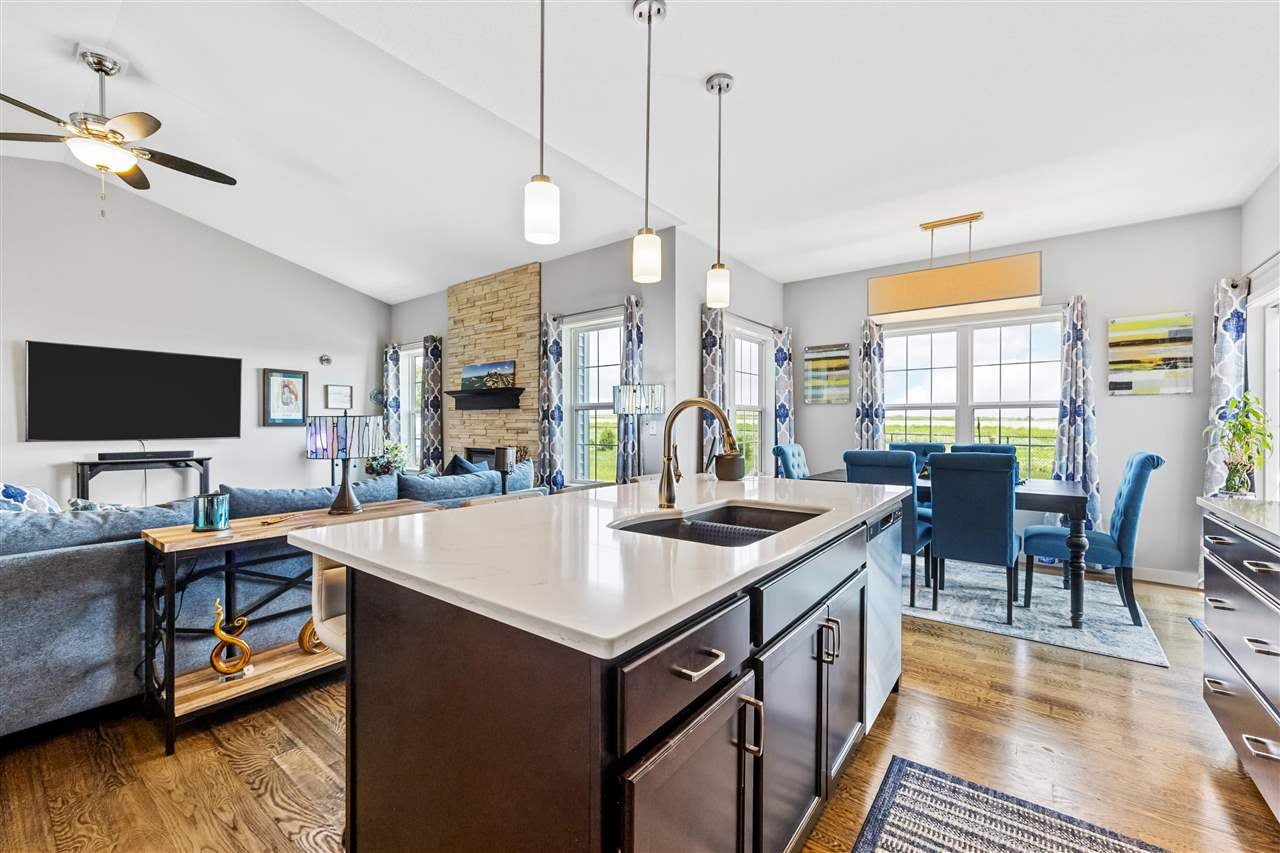 6313 Hoover Trail Road Southwest Cedar Rapids, IA 52404 - Photo 12 of 34 Gallery Image 12