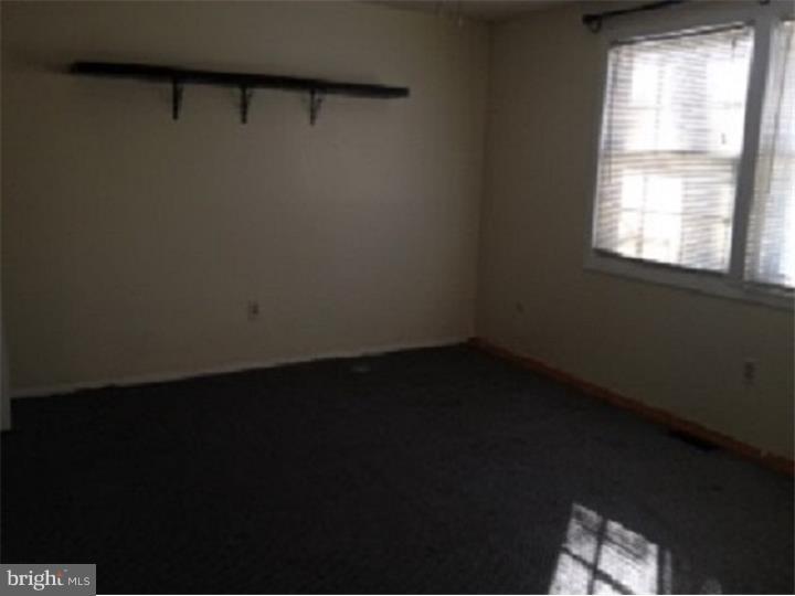 26 Rutledge Place Willingboro, NJ 08046 - Photo 3 of 11 Gallery Image 3