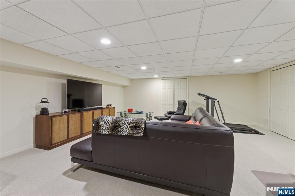 7 Coniston Court Wayne, NJ 07470 - Photo 33 of 35