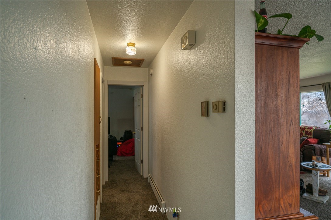 105 Patrick Road Ephrata, WA 98823 - Photo 14 of 36 Gallery Image 14