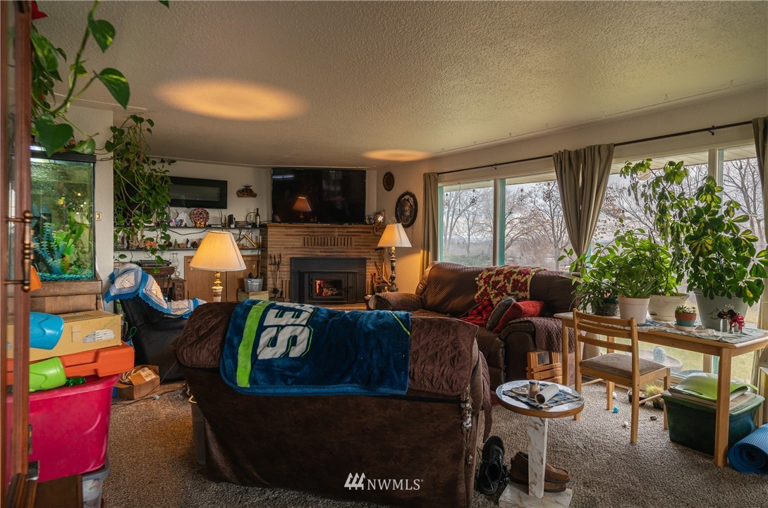 105 Patrick Road Ephrata, WA 98823 - Photo 4 of 36 Gallery Image 4