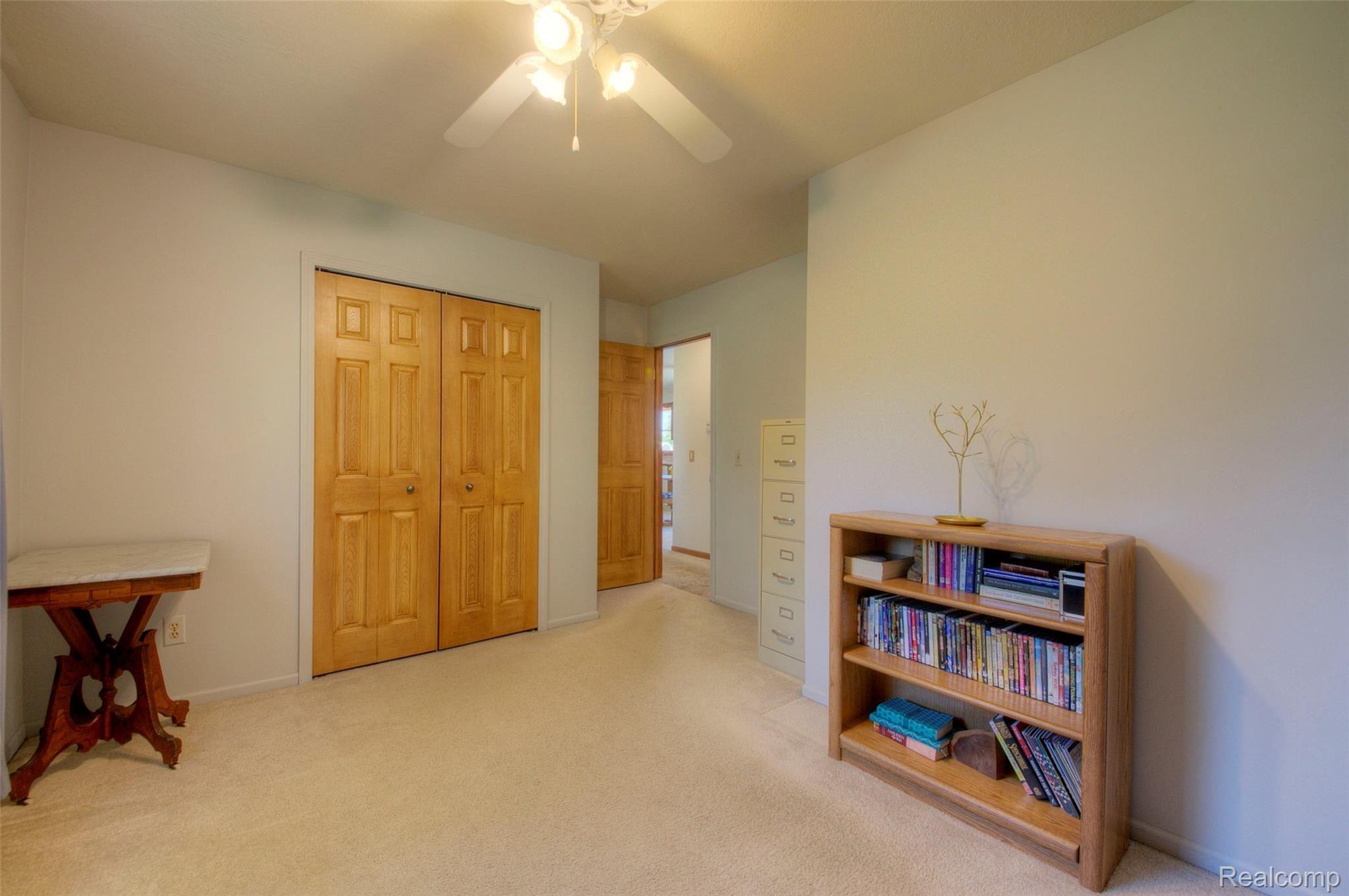 1210 Shell Street Fenton, MI 48430 - Photo 18 of 38 view to hall.jpg