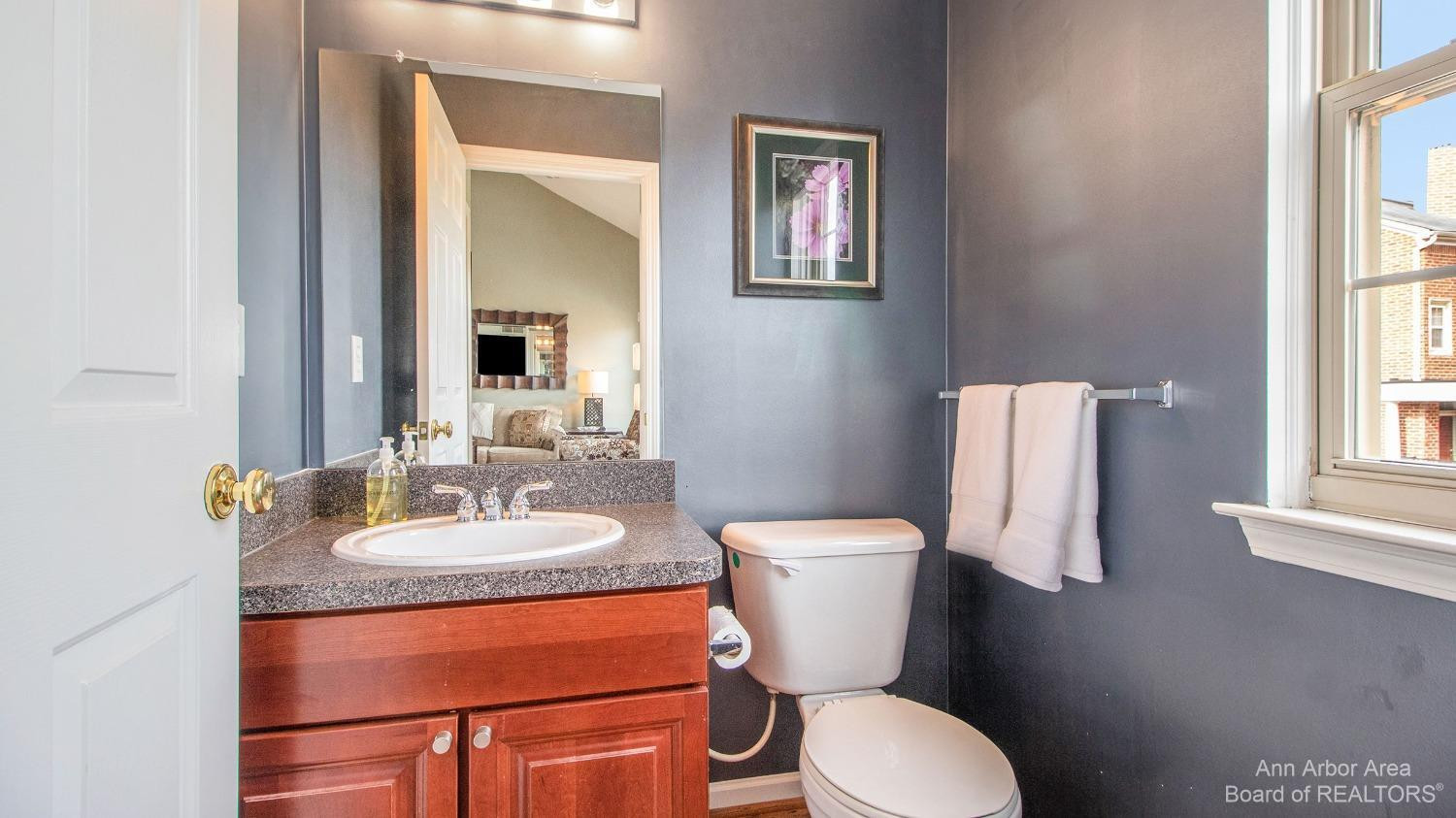 16860 Farmington Road Livonia, MI 48154 - Photo 7 of 29 Photo 7