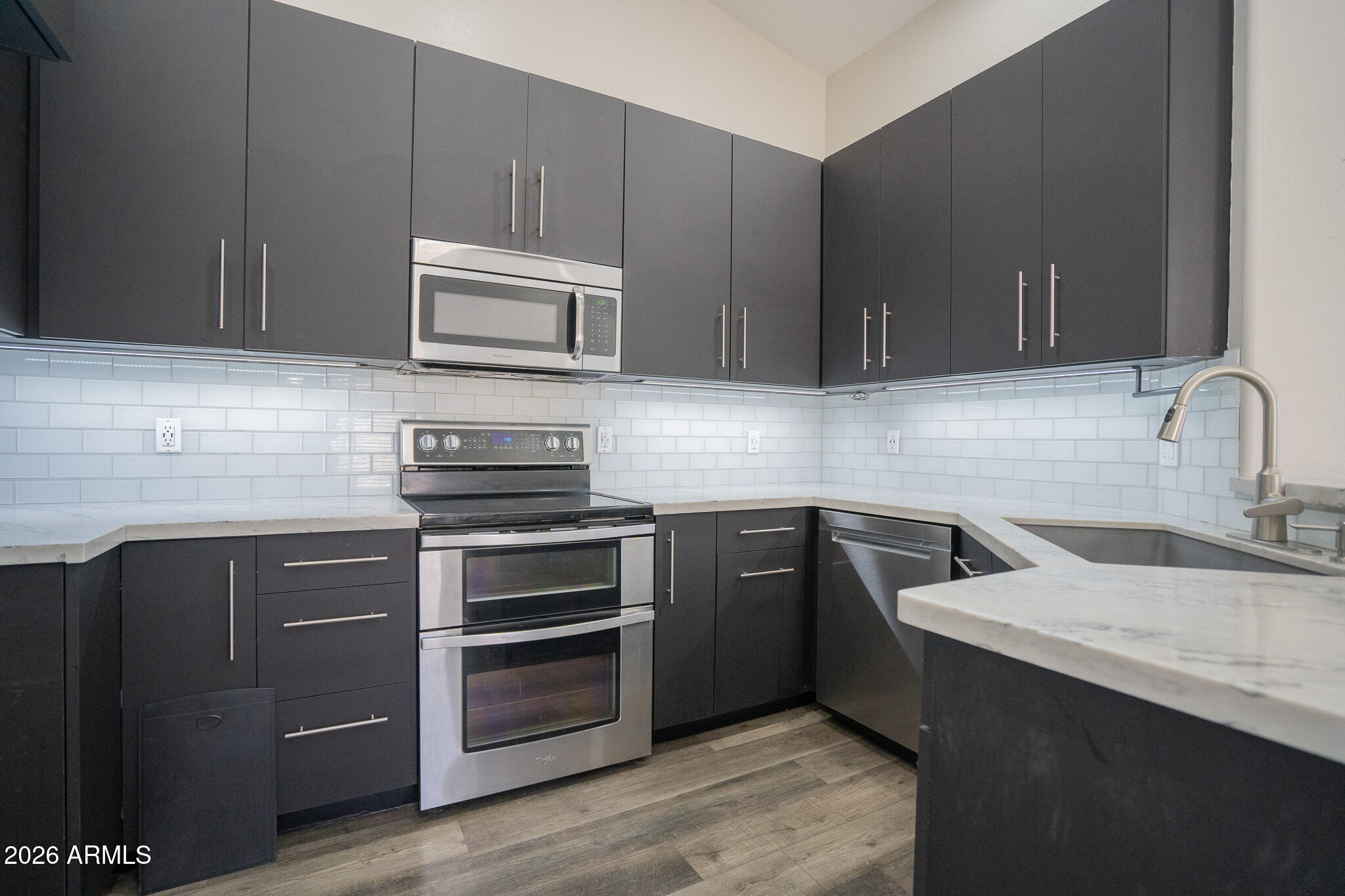 17207 West Durango Street Goodyear, AZ 85338 - Photo 10 of 32